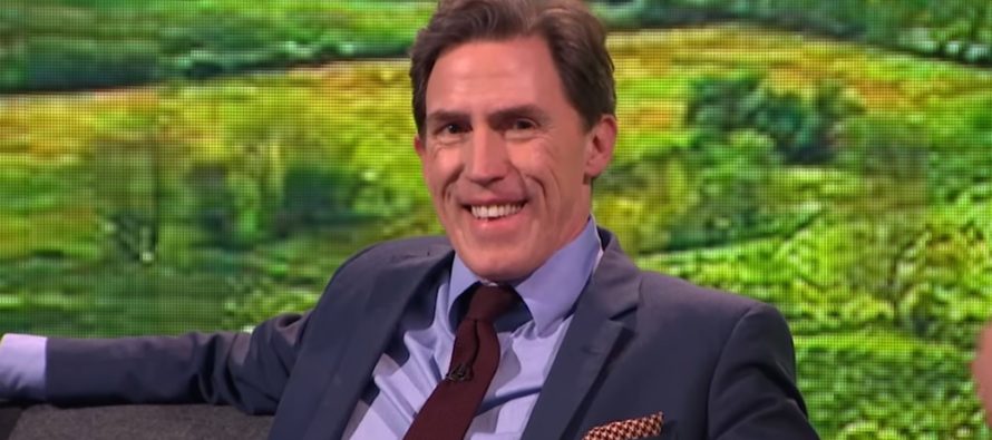 Rob Brydon: My life is not defined by my work. The thing that give me greatest pleasure is not work, but when the family is good
