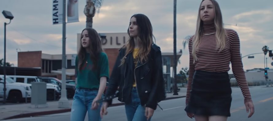 Haim fired their agent after learning they had received 10 times less than a male artist performing at the same festival