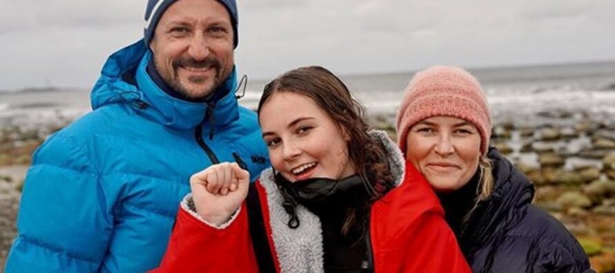 Princess Ingrid Alexandra wins gold in Norway’s Junior National Championship in surfing
